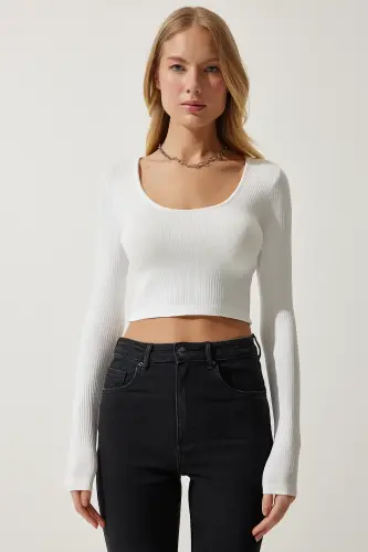 Woman White U Neck Ribbed Crop Knitwear Blouse PF00068-White - 3