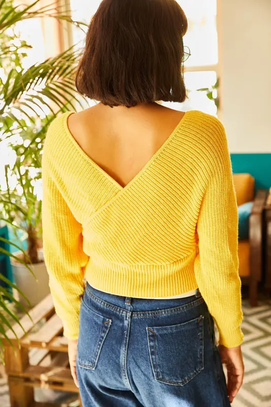 Woman Yellow Front Back V Neck Crop Knitwear Sweater KZK-19000076-Yellow - 7