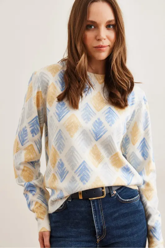 Woman Yellow Lozenge Crew Neck Patterned Soft Textured Premium Knitted Sweater KZK-19000611-Yellow Lozenge - 3