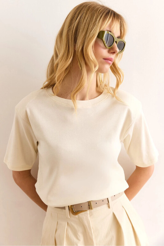 Woman Yellow Padded Interlock Lycra Cotton T-shirt T - OLALOOK