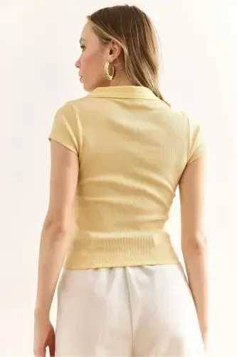 Woman Yellow Polo Neck Short Sleeve Lycra Cotton Blouse B - OLALOOK (1)