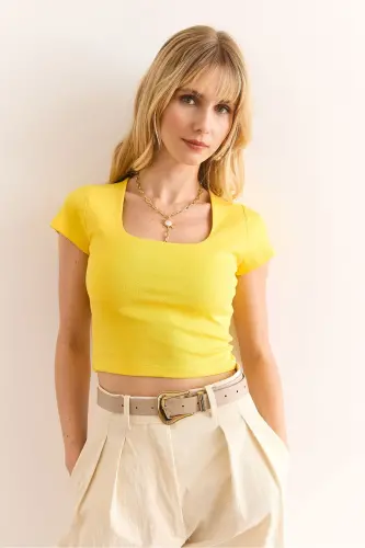 Woman Yellow Square Neck Crop Interlock Blouse BLZ-190029 - OLALOOK (1)