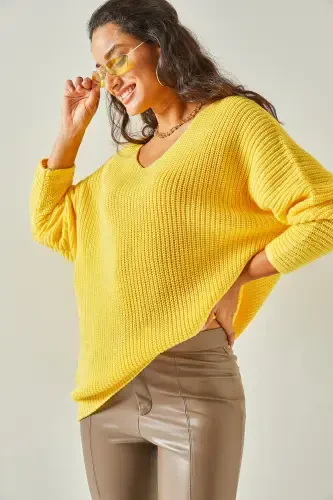 Woman Yellow V Neck Cable Knit Oversize Knit Tunic TNK-19000081-Yellow - 5