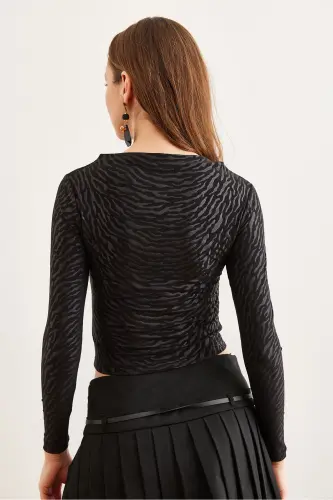 Woman Zebra Black Boat Neck Sandy Blouse BLZ-19002803-Zebra Black - 7