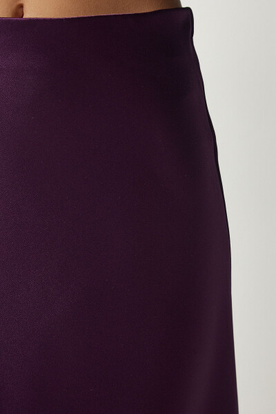 Woman's Purple Satin Surface Skirt DD01144 - 7