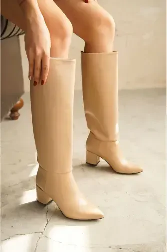 Women Akel Knee High Pull On Boots - Nude-Nude - 4