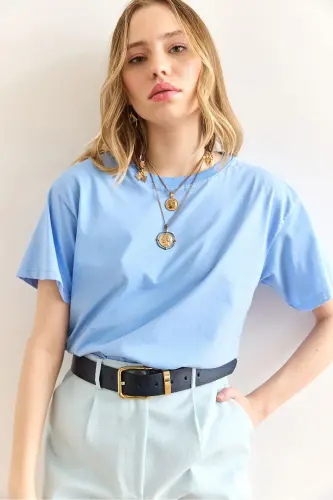 Women Baby Blue Crew Neck Basic T-Shirt TSH-190 - 4