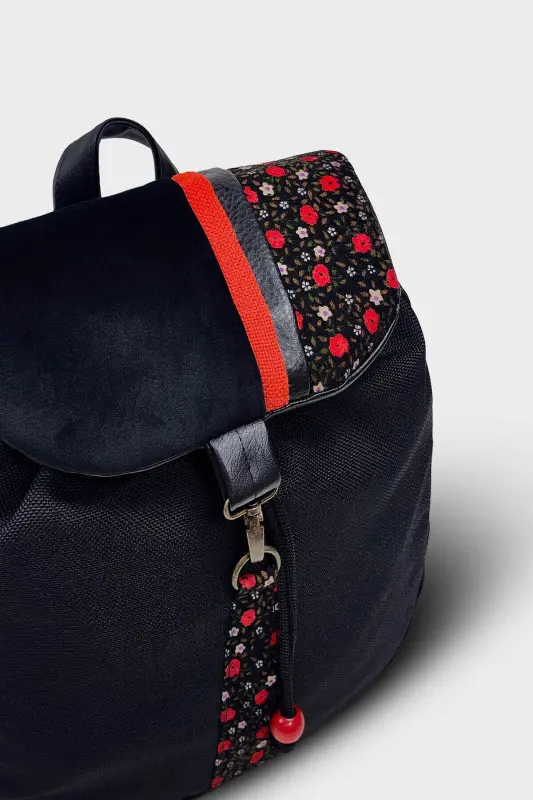 Women Black Backpack-BlackRedFlower - 2
