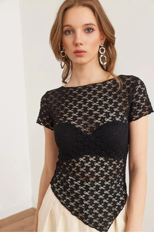 Women Black Bottom Asymmetric Lace Blouse BLZ-1900288 - OLALOOK