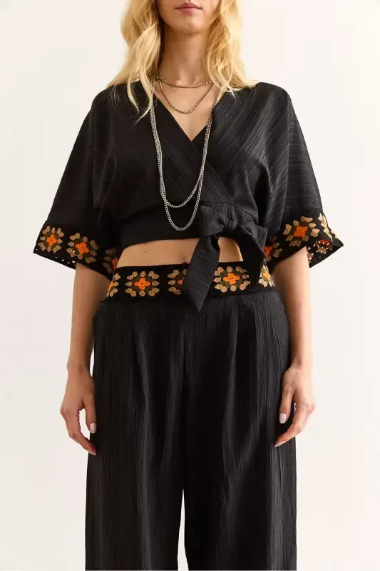 Women Black Embroidery Banded Top and Bottom Set TKM-1900038 - 6