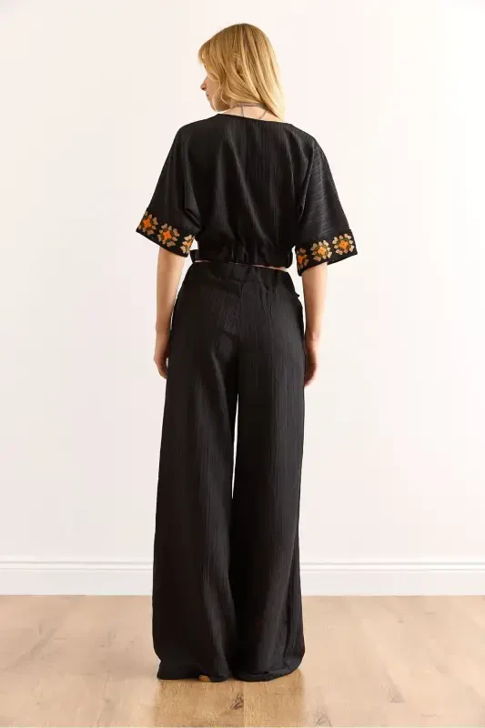 Women Black Embroidery Banded Top and Bottom Set TKM-1900038 - 7