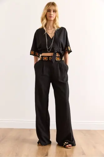 Women Black Embroidery Banded Top and Bottom Set TKM-1900038 - 3