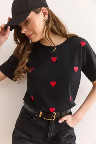 Women Black Heart Embroidered Cotton Regular Fit T-Shirt - 4