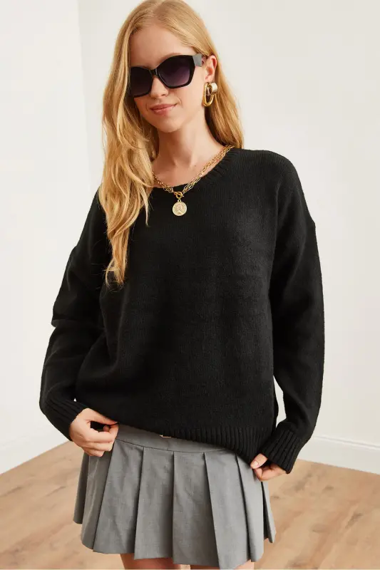 Women Black Turtleneck Soft Texture Knitted Sweater KZK-19000807-Black - 1