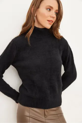 Women Black Turtleneck Soft Touch Bearded Tricot Sweater KZK-19000861-Black 