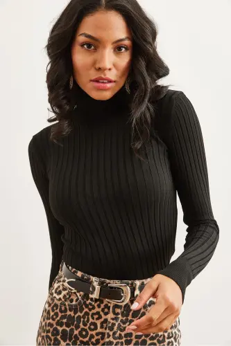 Women Black Turtleneck Thick Ribbed Knitwear Sweater KZK-19000872-Black - 5
