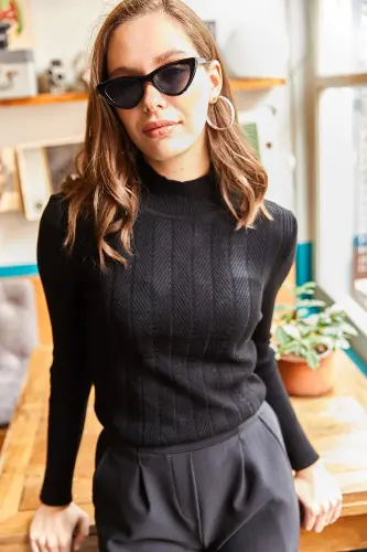 Women Black Turtleneck Zigzag Textured Soft Tricot Sweater KZK-19000447-Black - OLALOOK (1)
