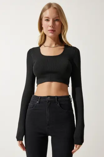 Women Black U Neck Ribbed Crop Knitwear Blouse PF00068-Black - HAPPINESS İSTANBUL (1)