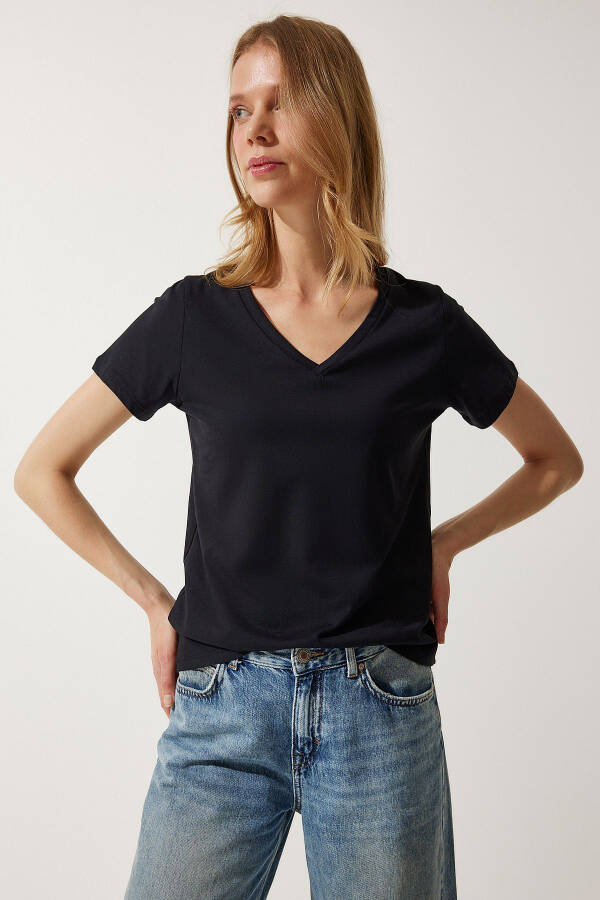 Women Black V-Neck Basic Knit T-Shirt UB00261 - 3
