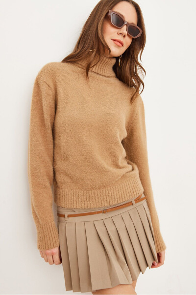 Women Camel Fisherman Neck Soft Texture Bearded Knit Sweater KZK-19000861 - OLALOOK (1)