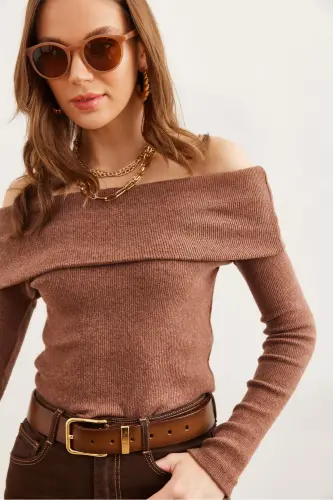Women Chocolate Madonna Collar Brushed Corset Blouse BLZ-19000615-Chocolate - OLALOOK (1)