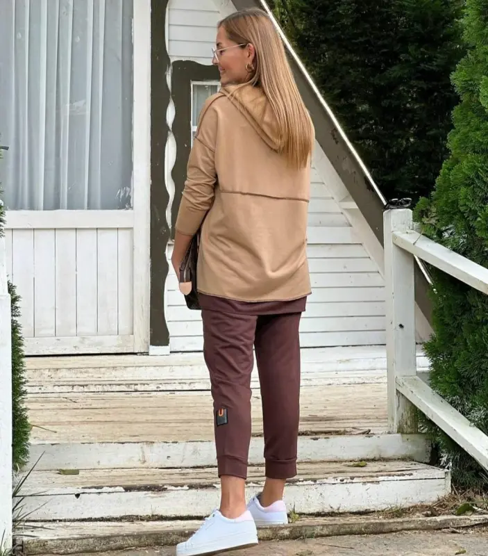 Women Coffee Hooded Skirt Hem Detail Badge Two Piece Set - 2