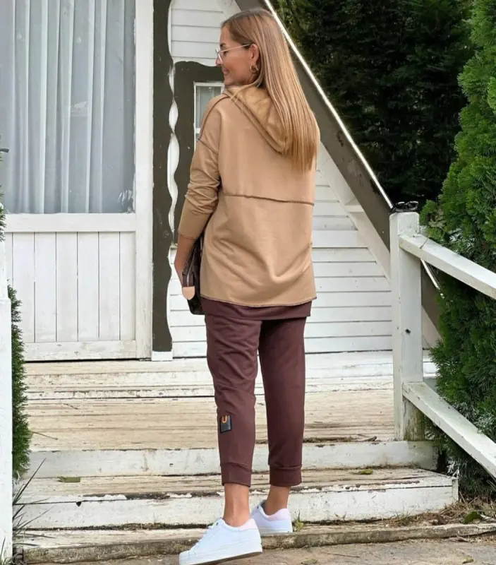 Women Coffee Hooded Skirt Hem Detail Badge Two Piece Set - 2