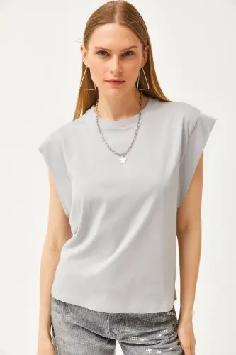 Women Dolphin Gray Armpit Detail Bat T-Shirt 