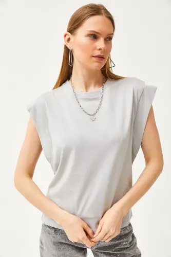 Women Dolphin Gray Armpit Detail Bat T-Shirt - 2