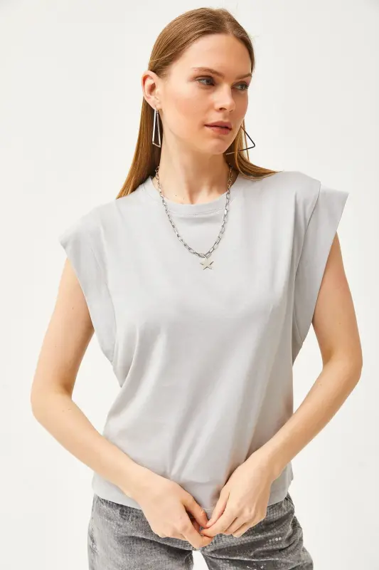 Women Dolphin Gray Armpit Detail Bat T-Shirt - 2