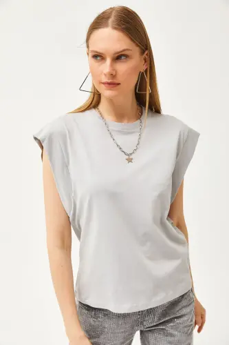 Women Dolphin Gray Armpit Detail Bat T-Shirt - 3