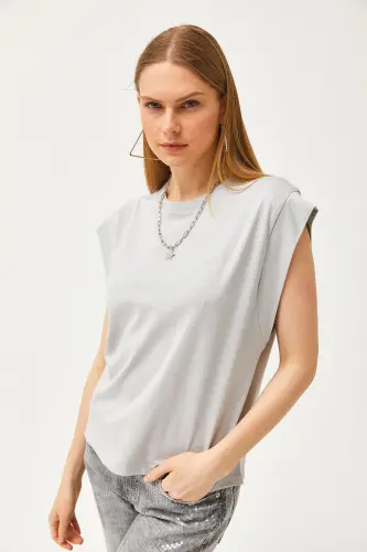 Women Dolphin Gray Armpit Detail Bat T-Shirt - 6