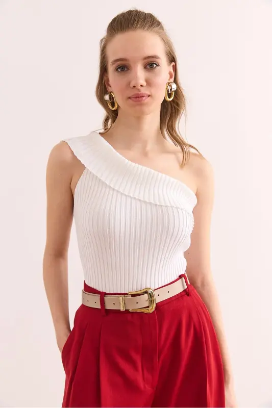 Women Ecru One Shoulder Detailed Ribbed Knitted Blouse BLZ - 3
