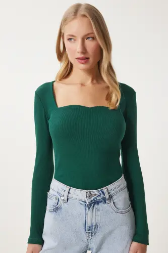 Women Green Heart Collar Ribbed Knit Blouse GT00100-Green - 5