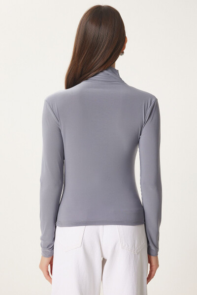 Women Grey Gathered Detailed Stand-up Collar Sandy Blouse FF00135 - 6