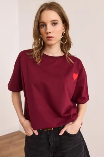 Women Heart Burgundy Embroidered Relaxed Fit 2 Thread T-Shirt - 5