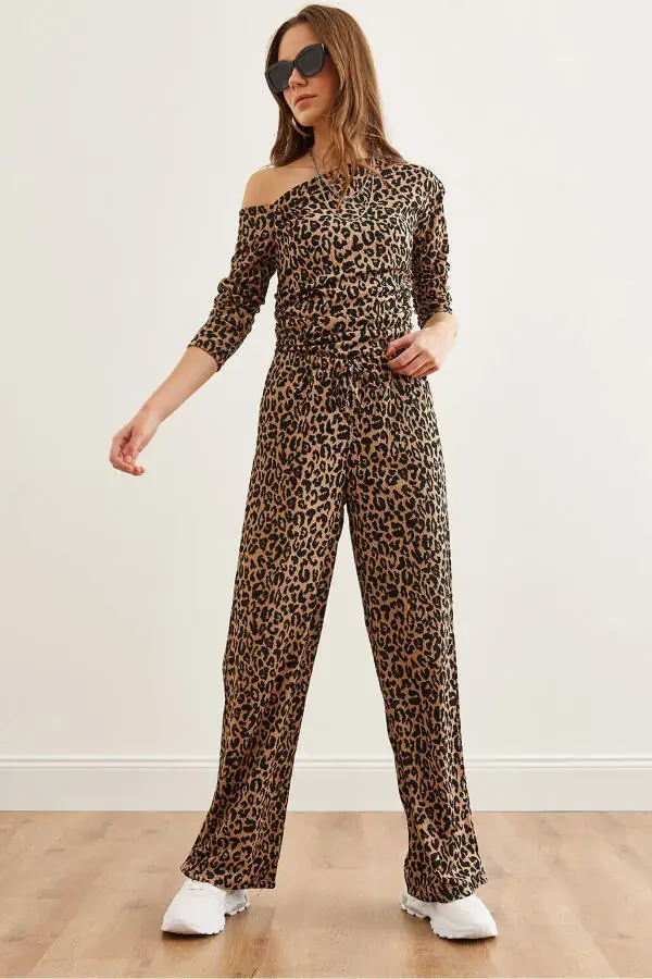 Women Leopard Print Top Boat Neck Blouse Palazzo Pants Set TKM-19000311 - 1