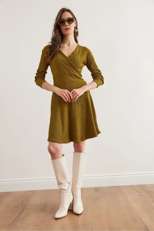 Women Oil Green Crossover Collar Textured Waffle Dress - 2