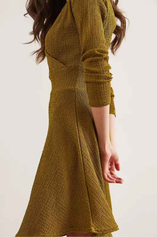 Women Oil Green Crossover Collar Textured Waffle Dress - 5