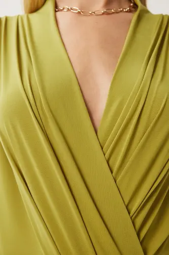 Women Oil Green Crossover Neck Padded Snap Fastener Sandy Blouse ZH00039-Oil Green - 3