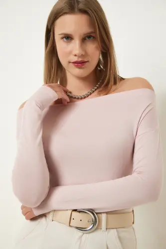 Women Powder Boat Neck Knitted Blouse RX00046-Powder - 3