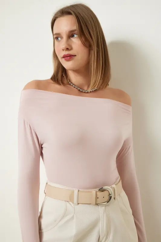 Women Powder Boat Neck Knitted Blouse RX00046-Powder - 4
