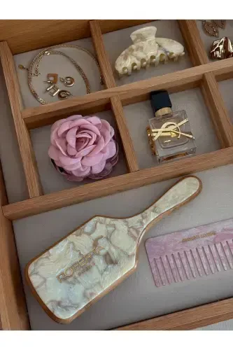 Women Roberta Lorenz Written Acetate Bamboo Hair Comb-Beige - 5