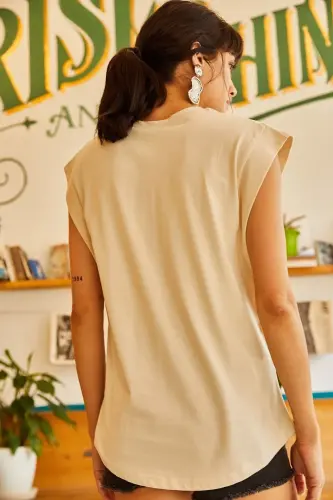 Women Stone Arm Seat Detailed Bat T-Shirt TSH-19 - 3