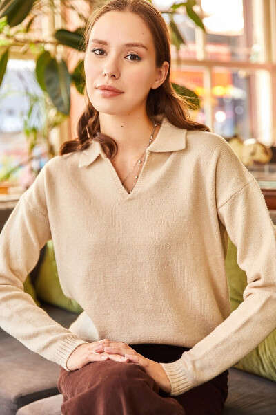Women Stone Polo Collar Washed Soft Texture Knitted Sweater KZK-19000432 - 2