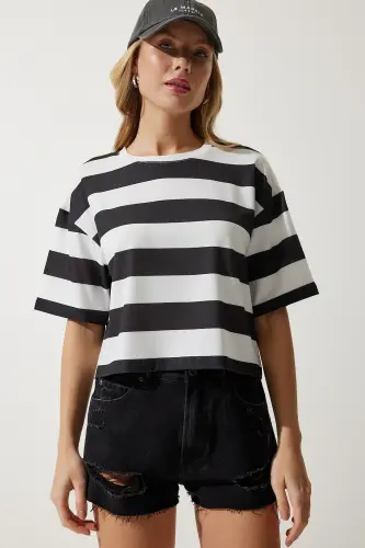 Women White Black Bicycle Neck Striped Crop Knit T-Shirt HF00452 - 3