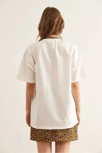 Women White Leopard New York Printed 2 Rope Relaxed Fit - 4