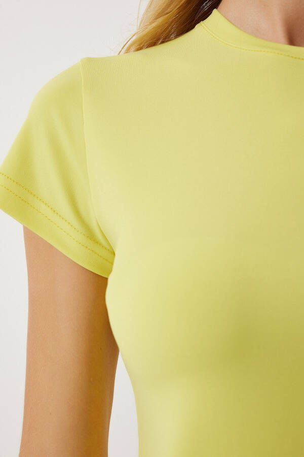 Women Yellow Crew Neck Basic Sandy T-Shirt EN00611 - 5