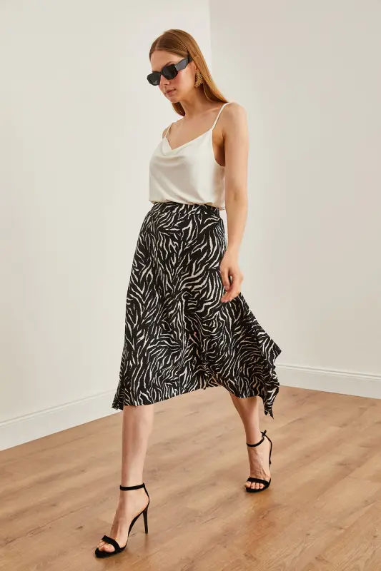 Women Zebra Black Asymmetric Patterned Skirt ETK-19000 - 4