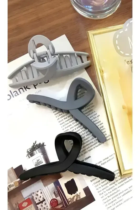 Women's 3-Piece Grey Claw Clip Set-Grey - 2